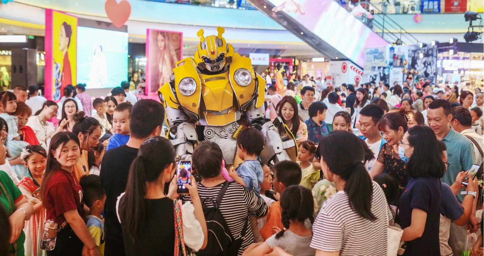 南充利来国国际最给力的老牌购物中心